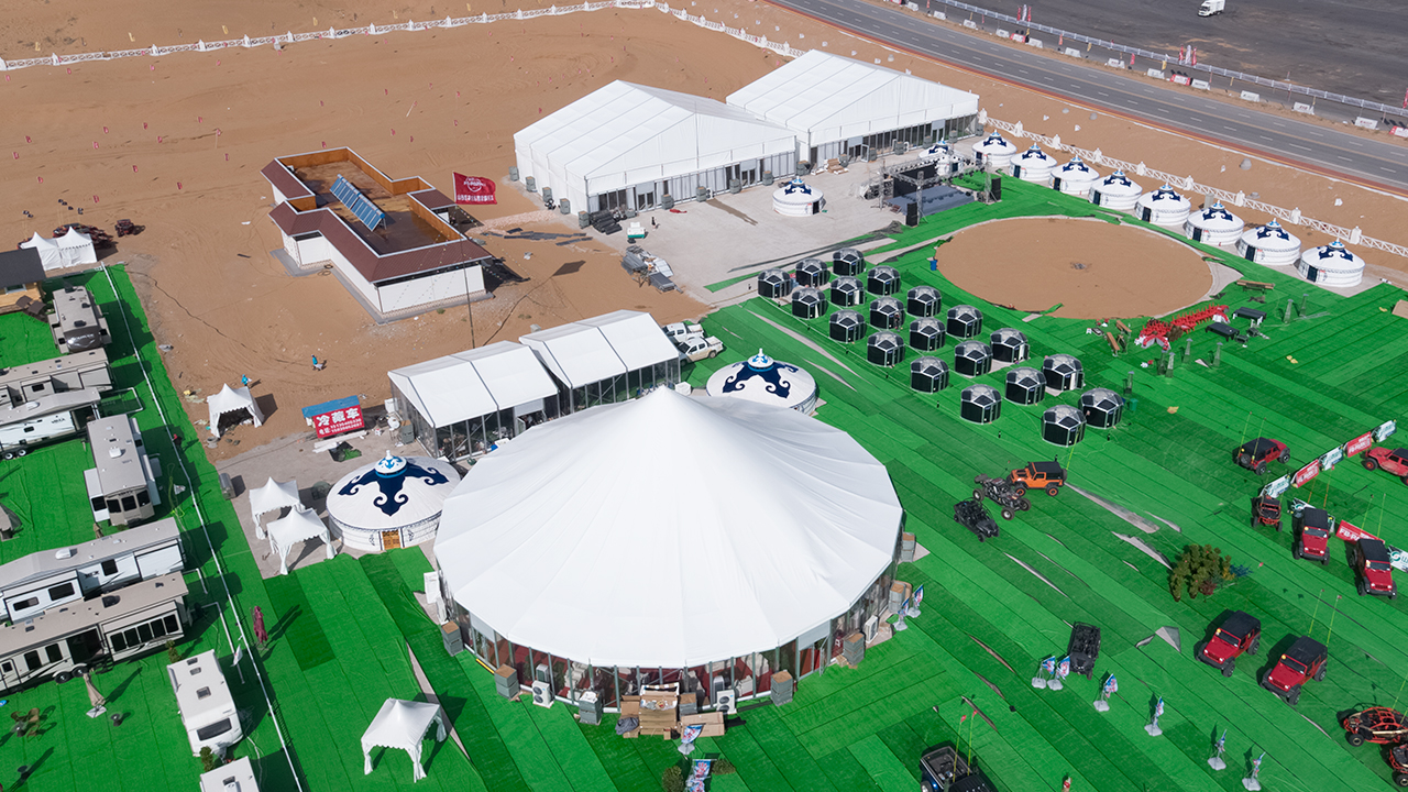 沙漠中的移動(dòng)體育館｜高山助力阿拉善體育發(fā)展封面